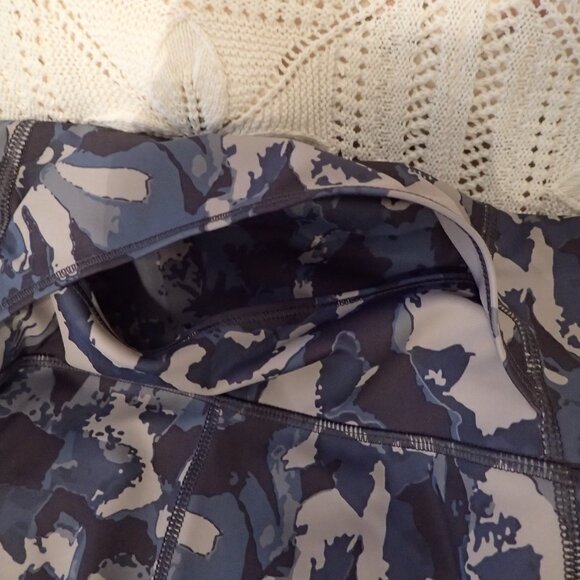 Duluth Trading Blue Camo Leggings - Picture 3 of 8